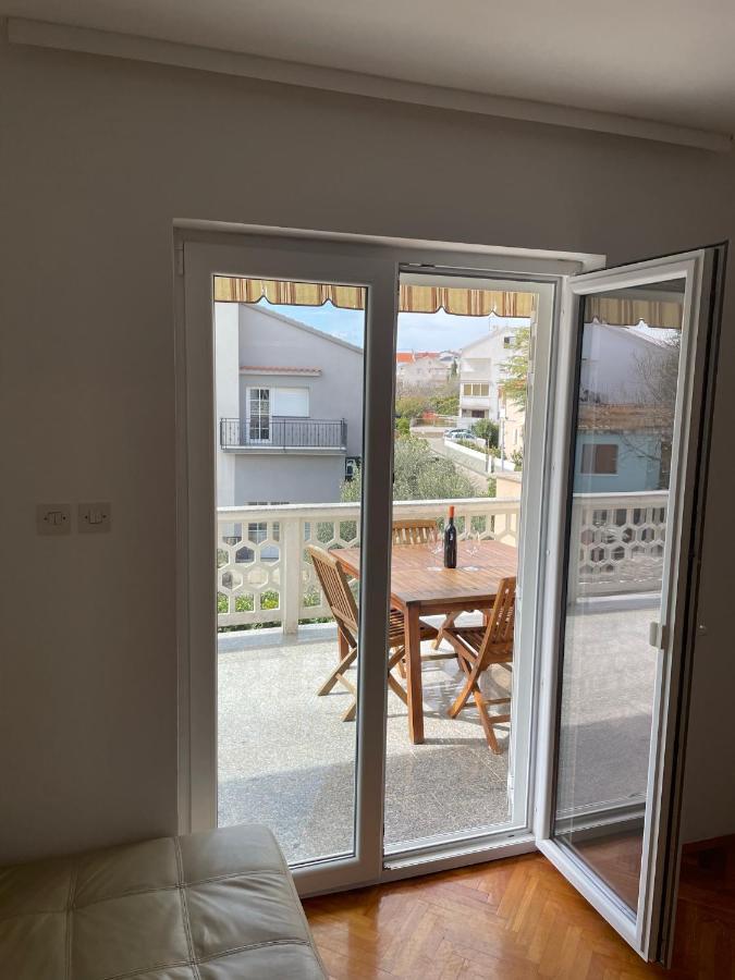 Duplex Appartment Luna Krk Town Esterno foto